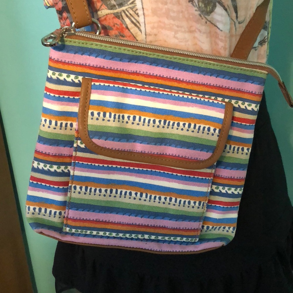 Relic Crossbody